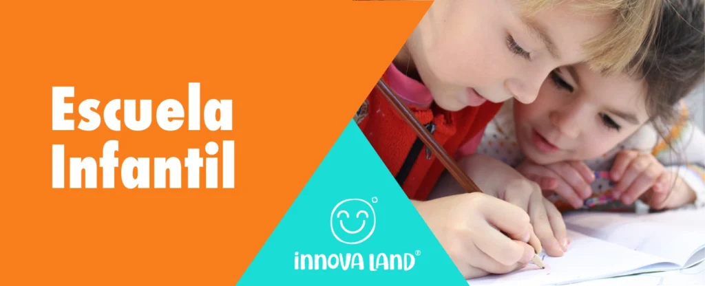 Imagen corporativa de niños escribiendo en Innova Land